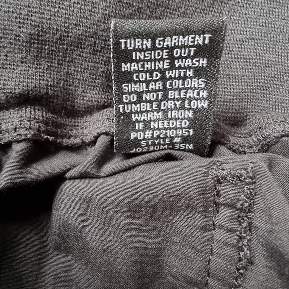 Almost Famous Balloon Convertible Cargo Pants - Picture 10 of 10